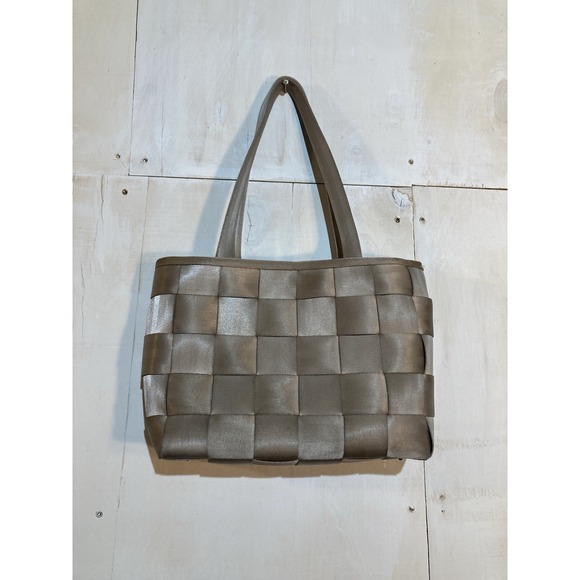 Harveys Handbags - Y2K Vintage Harveys Seatbelt Bag Woven Tote Champagne Taupe Metallic Shoulder